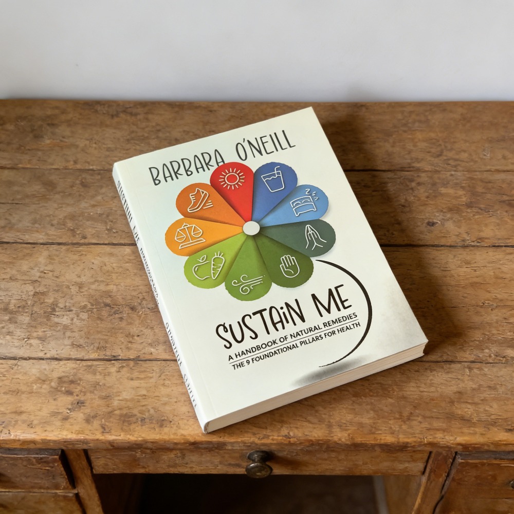 Health Wellness Foundation - Sustain Me English Paperback by Barbara